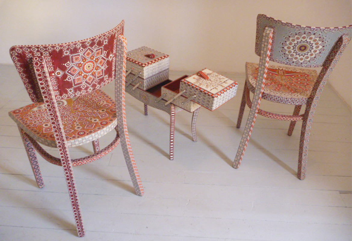 Travailleuse et chaises - 'Paon'